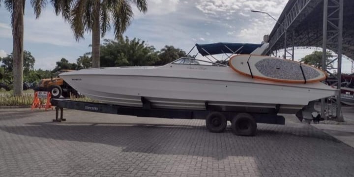 Aluguel de Lancha Chris Craft em São Sebastião