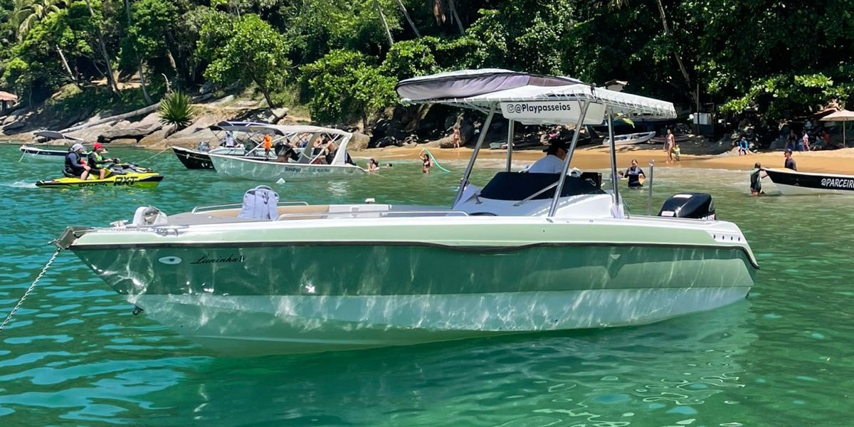 Aluguel de Lancha Riostar em São Sebastião