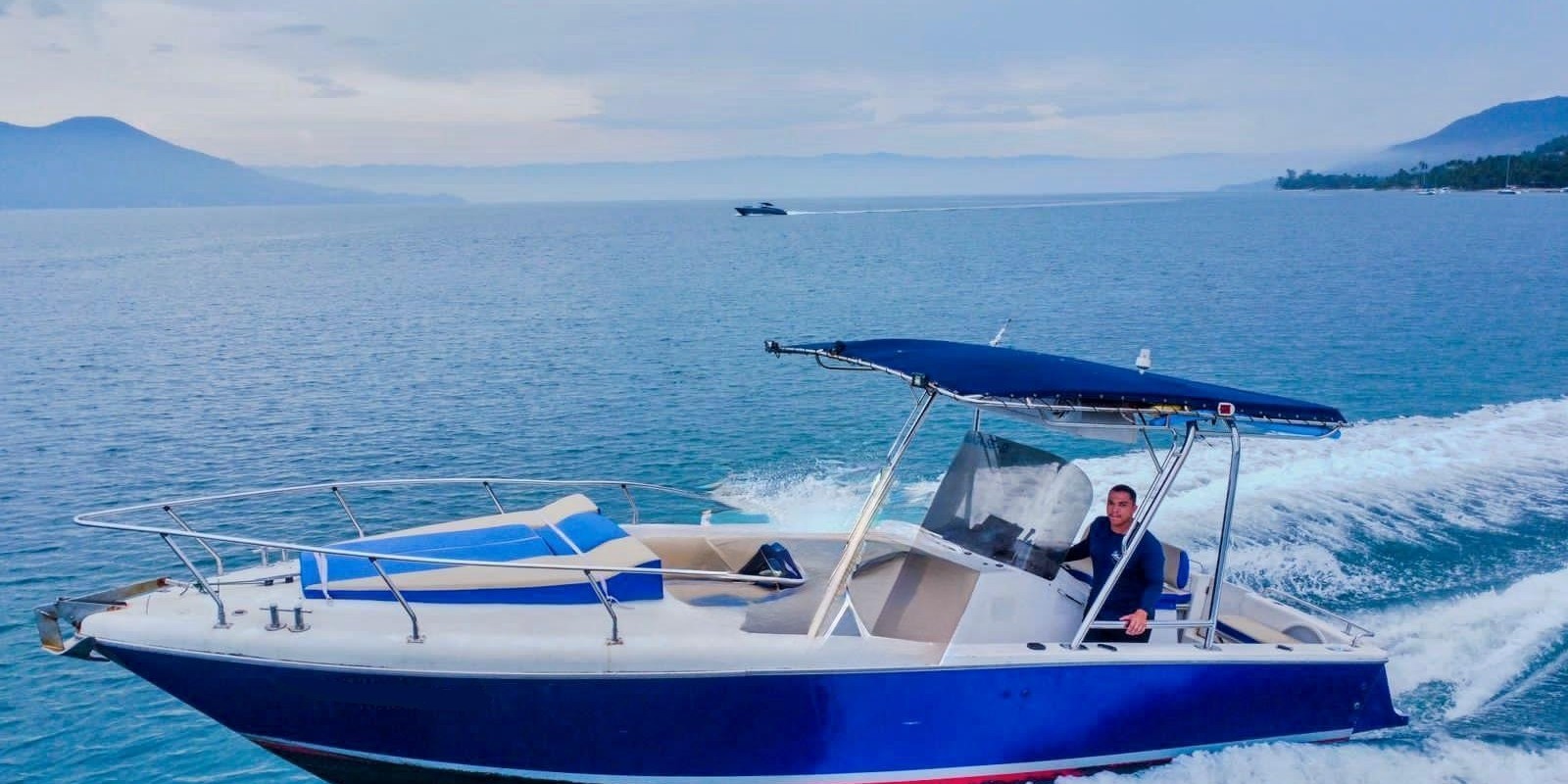 Aluguel de Lancha Fast em São Sebastião