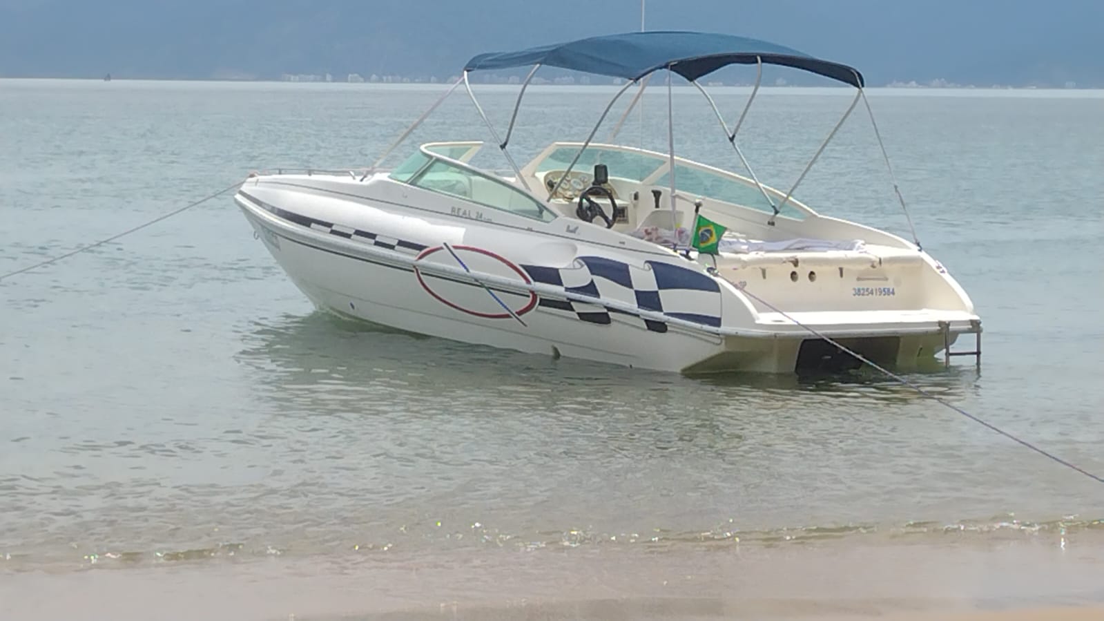 Foto da embarcação